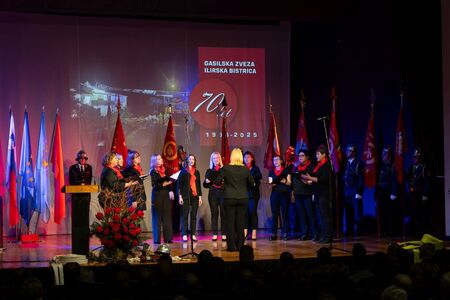 5_70 LET GZIB_Ženska pevska skupina Tuščak Bač